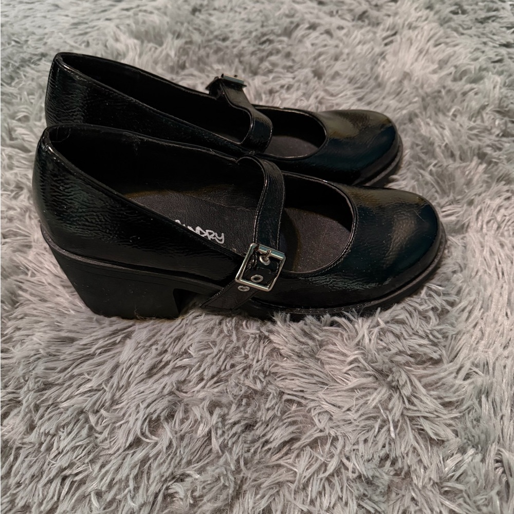 Dirty Laundry By Chinese Laundry Lita Mary Jane Heels - Picture 4 of 5